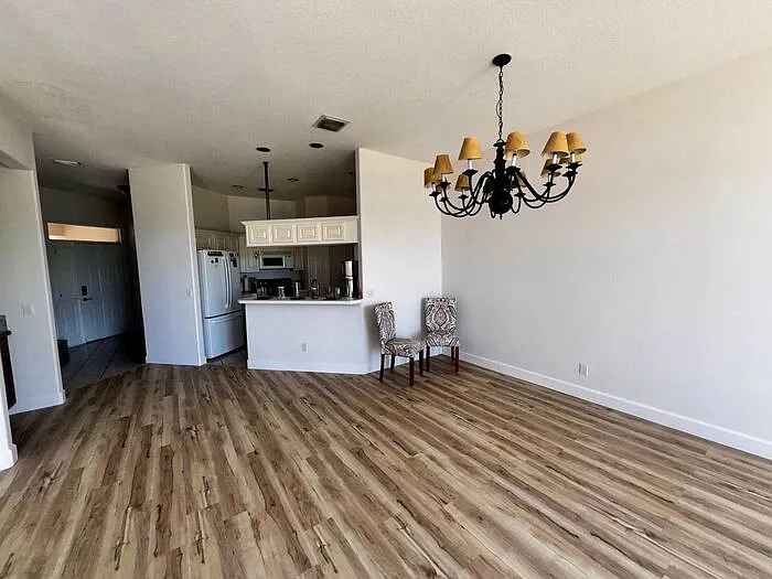 7200 Bay Club Way — Photo 7
