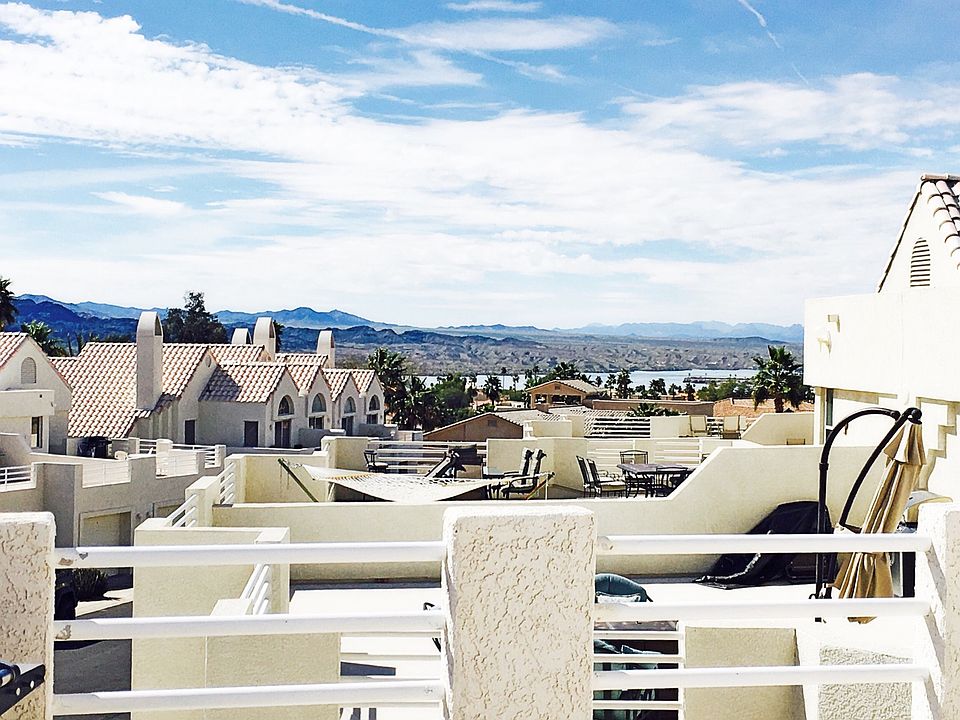 1st image of 420 Acoma Blvd S Unit 15