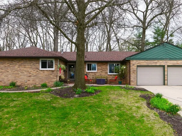 2230 27th St, Cuyahoga Falls, OH 44223