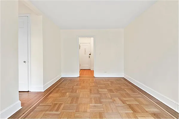 Rented by Douglas Elliman | media 27