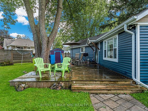 2nd image of 3983 Victoria Rd