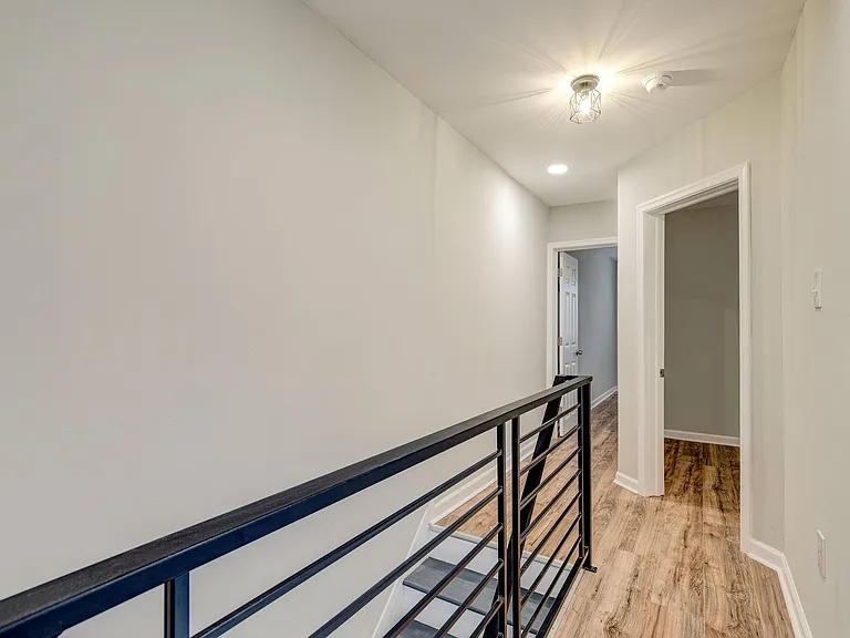 4021 Howland St — Photo 16
