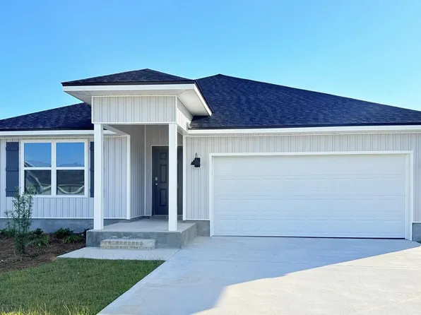 6380 Firefly Dr, Milton, FL 32583