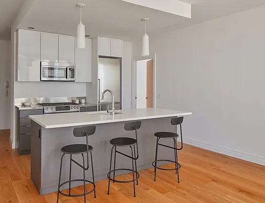 Rented by Two Trees | media 23