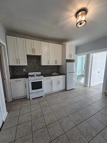 53 Stegman St Photo 1