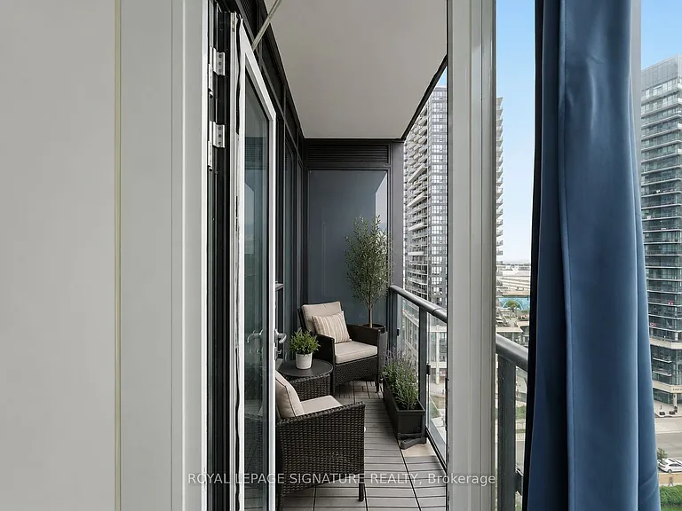 19 Western Battery Rd #1115 — Photo 21