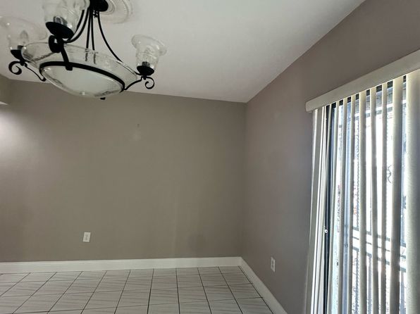 6609 SW 114th Ave, Miami, FL 33173