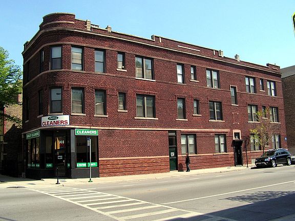 2nd image of 2250 W Armitage Ave APT 1E