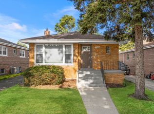 9826 S Artesian Ave, Chicago, IL 60805