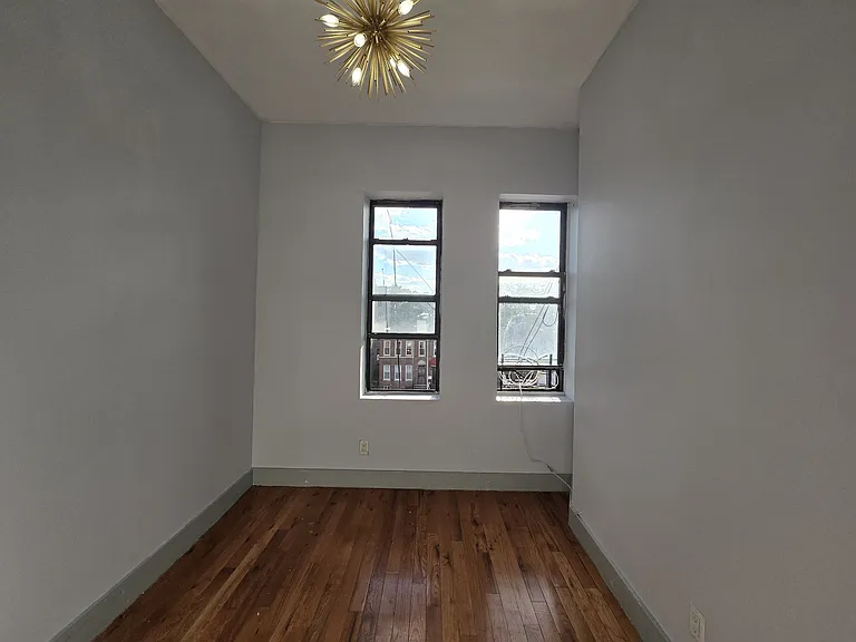 147 Rockaway Pkwy #5 — Photo 6