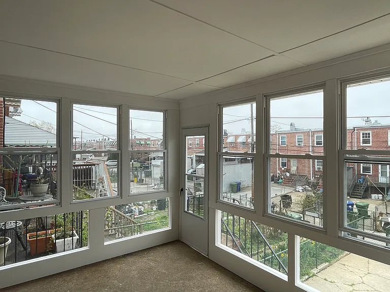 340 Gusryan St — Photo 23