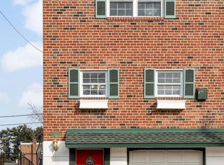 841 Kendrick St, Philadelphia, PA 19111