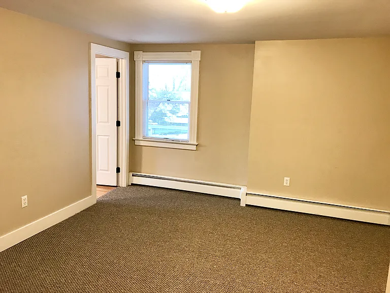 7-9 Pleasant St #7D — Photo 4
