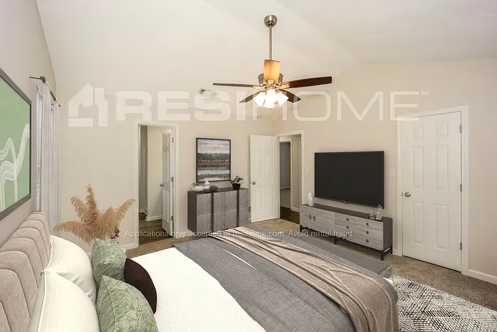 1470 Vail Aly — Photo 8