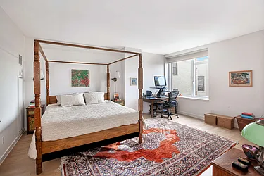 Sold by Isen & Company : Real Estate Advisors