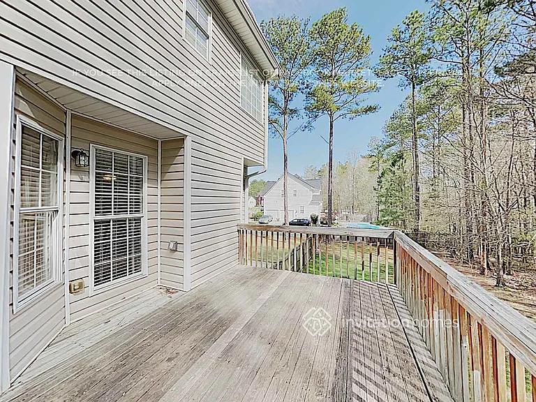 4921 Heritage Crossing Dr SW — Photo 17