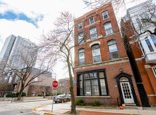 301 W Eugenie St #1019135, Chicago, IL 60614