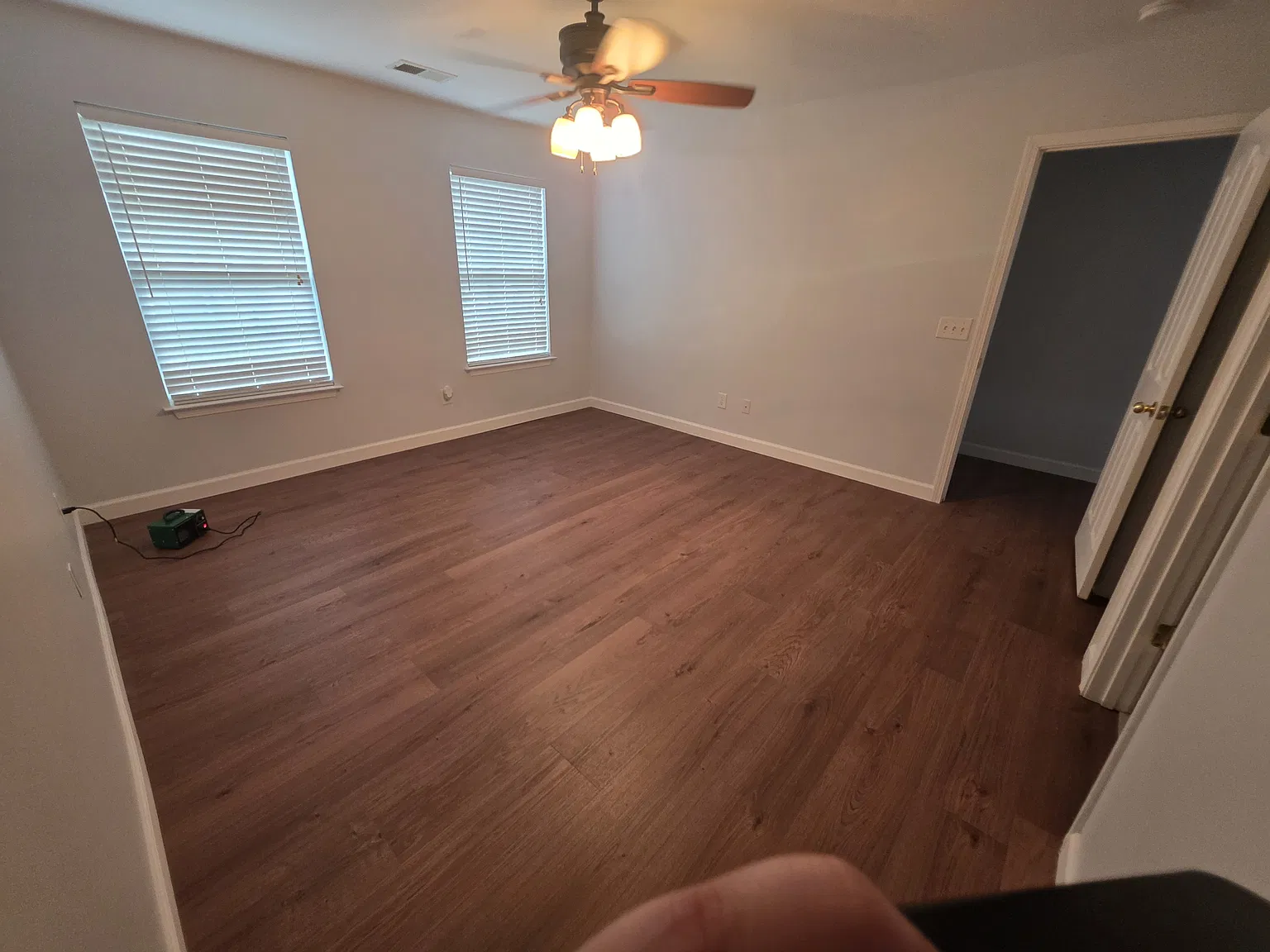 3 bed, 1200 sqft, $1,800 — Photo 3