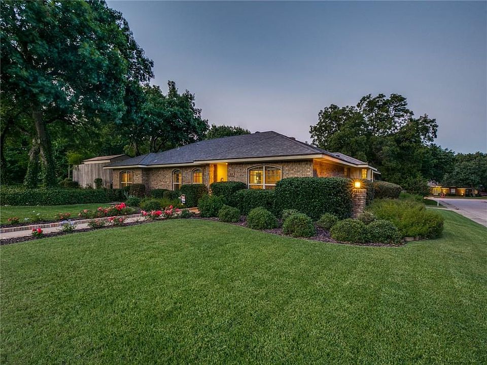 1st image of 1008 Broken Crest Dr