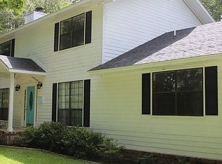 595 Marys Dr, Woodbine, GA 31569