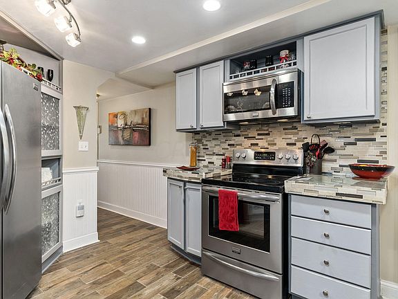 5th image of 3371 Kingston Ave