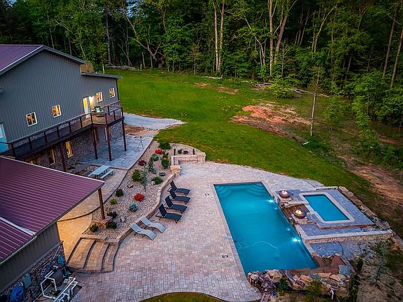 14th image of this home