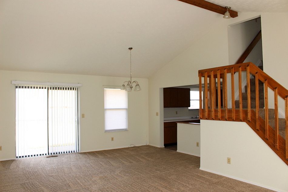 6807 Shull Rd, Huber Heights, OH 45424 Zillow