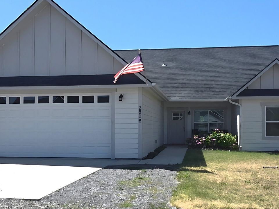 1st image of 2808 Athens Ct