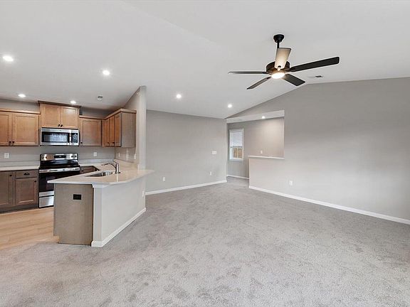 3rd image of 2474 Arezzo St #401-305