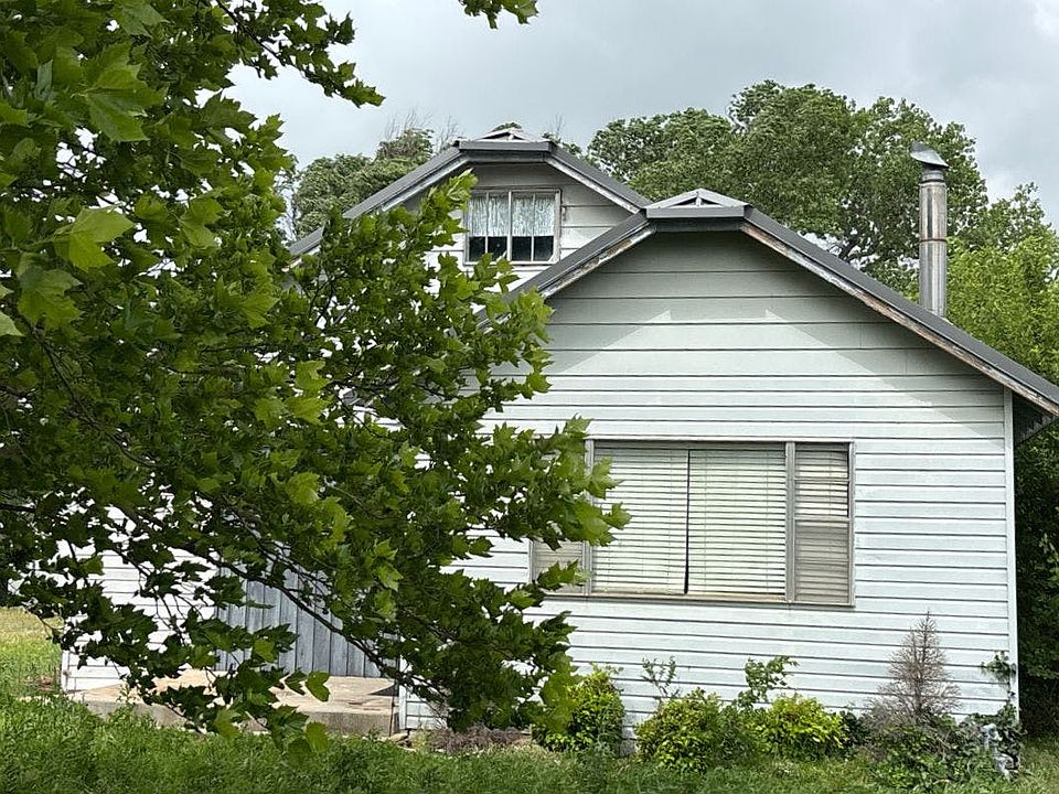 1st image of 421 F St