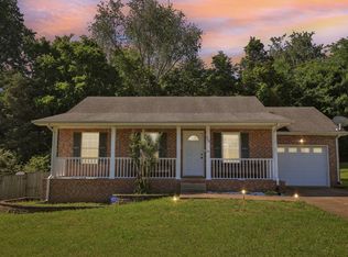966 Russet Dr, Clarksville, TN 37040