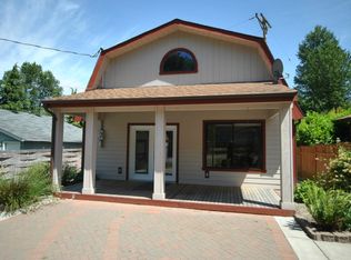 2710 W Pioneer, Puyallup, WA 98371