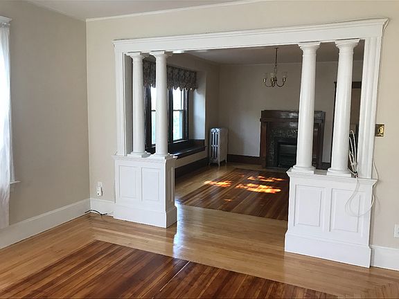5th image of 151 Kendrick Ave #2