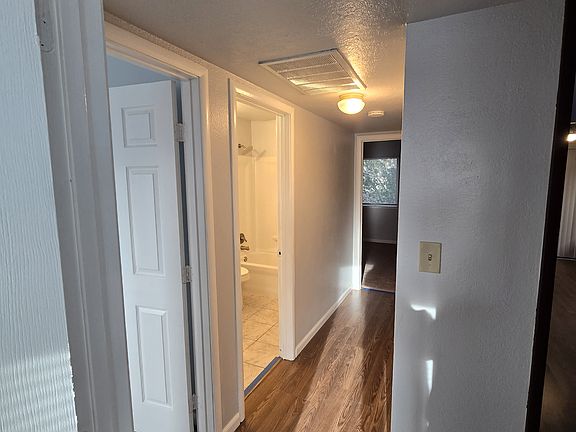 5th image of 2348 Villanova Cir