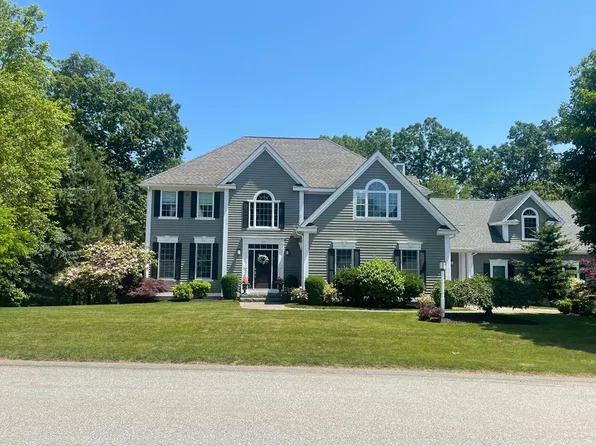 27 Parsons Hill Rd, Wenham, MA 01984