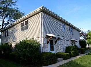 332 Russet Way, Vernon Hills, IL 60061