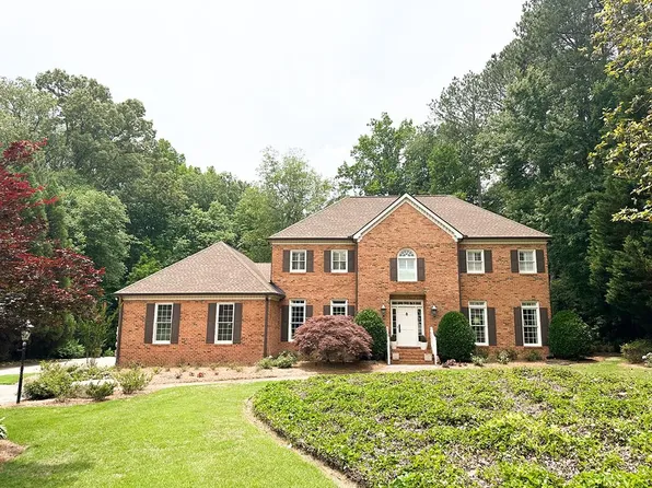 1704 Habersham Way, Dalton, GA 30720