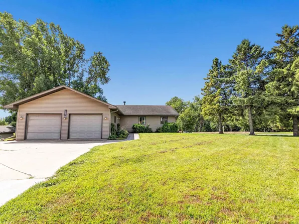 3241 Glendale Ave, Green Bay, WI 54313