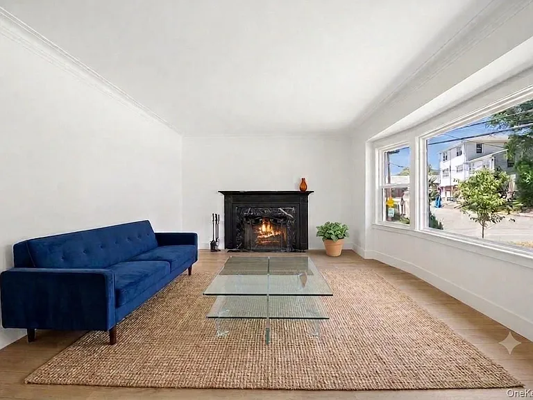 28 Cooper Ln — Photo 5