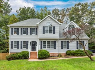 1532 Hardwood Ct, Midlothian, VA 23114