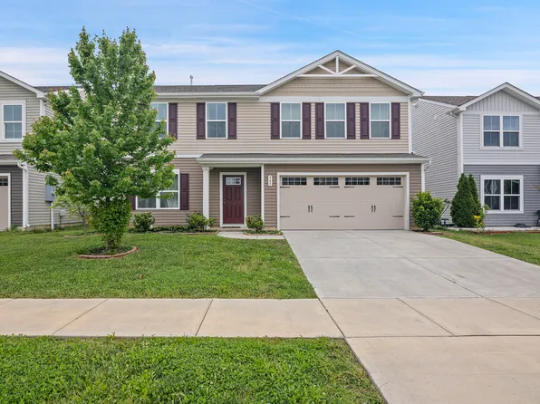 345 Campus Ln, Greenwood, IN 46143