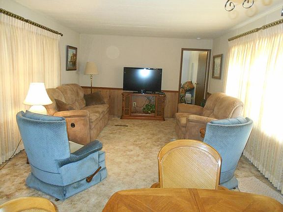 3rd image of 174 Ensenada St #174