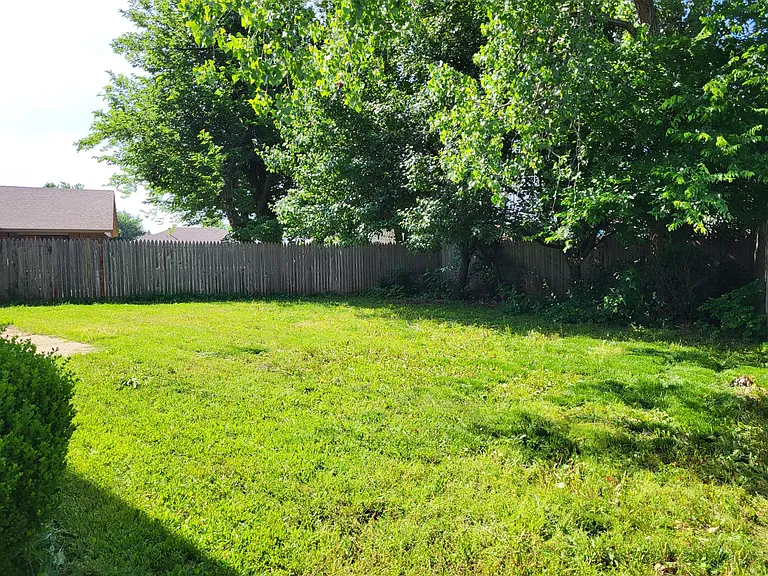 1306 W Aries Rd — Photo 22