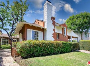 11343 Montana Ave, Los Angeles, CA 90049