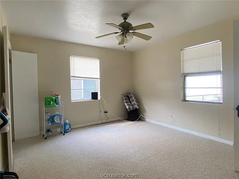 1203 Foster Ave — Photo 9