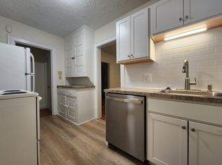 1526 W 3rd Ave, Columbus, OH 43212