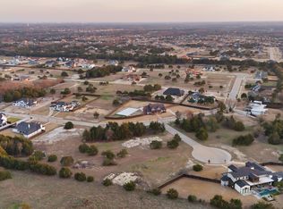 4930 Golden Bell Ln, Midlothian, TX 76065