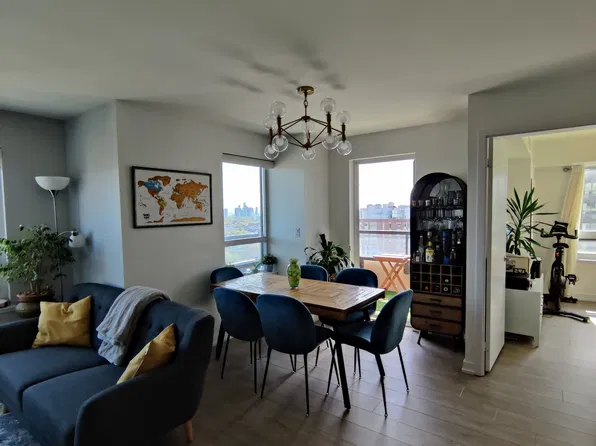 1410 Dupont St, Toronto, ON