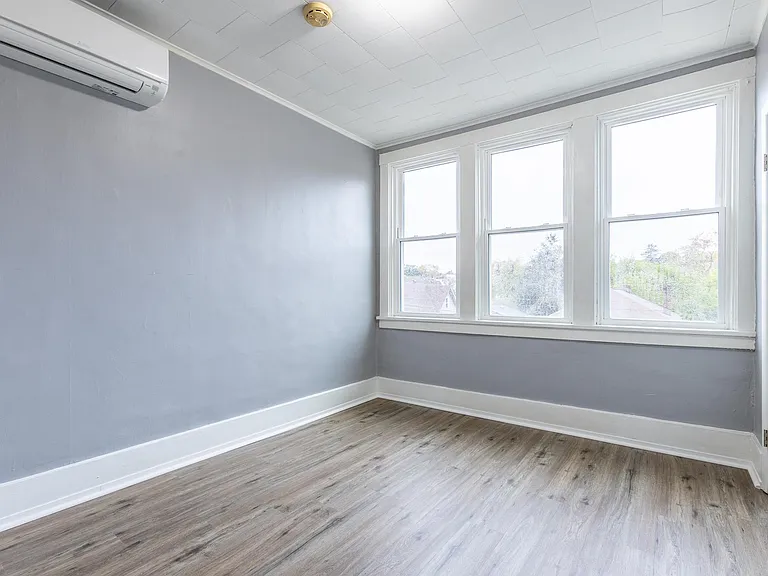 1226 McNeilly Ave #3 — Photo 5