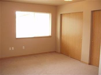 5th image of 1209 110th St E Unit 33